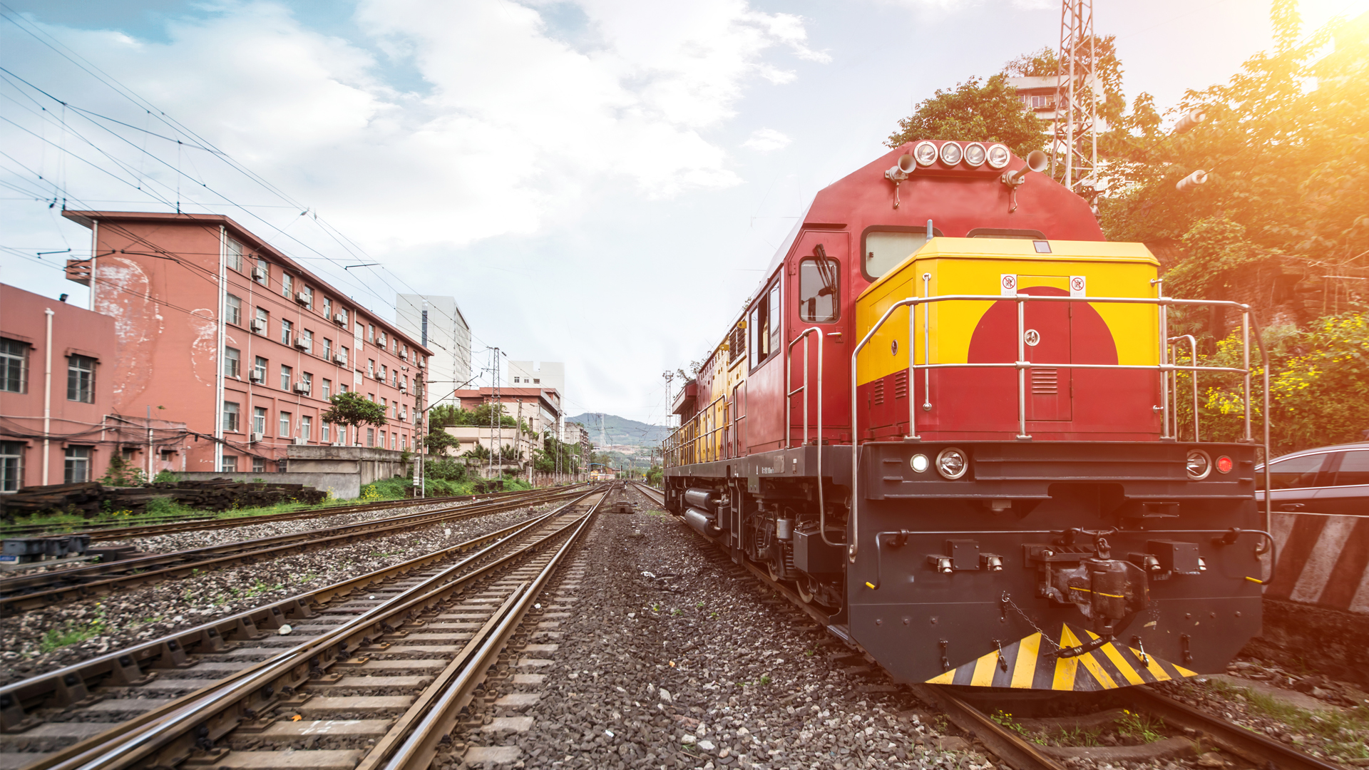 Policy Progress: Government Supported Implementation of Pilot Projects on Admission of Private Traction